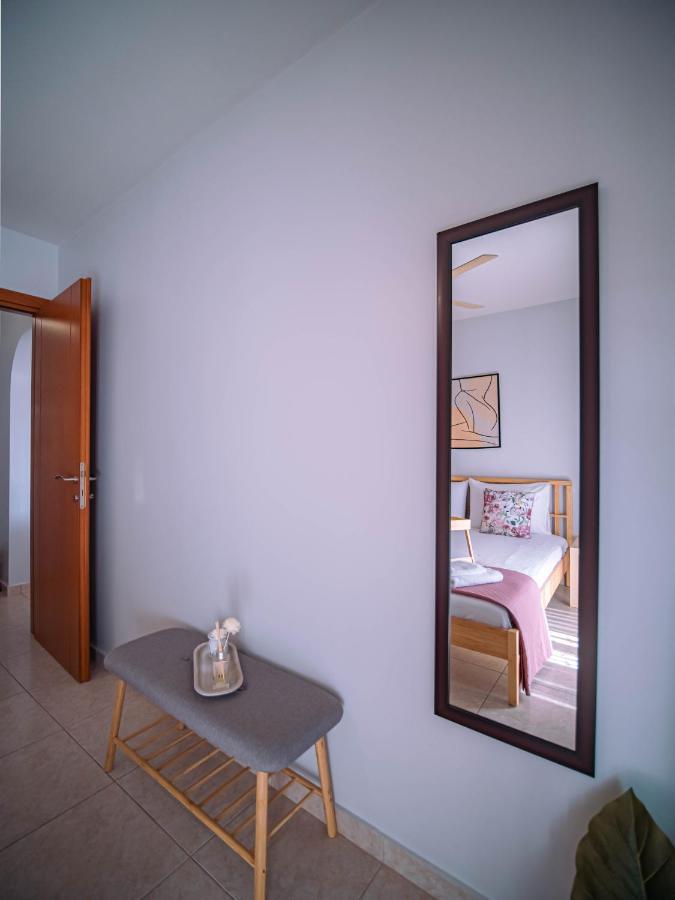 Urban Flat - Central Spot Apartments Volos Luaran gambar
