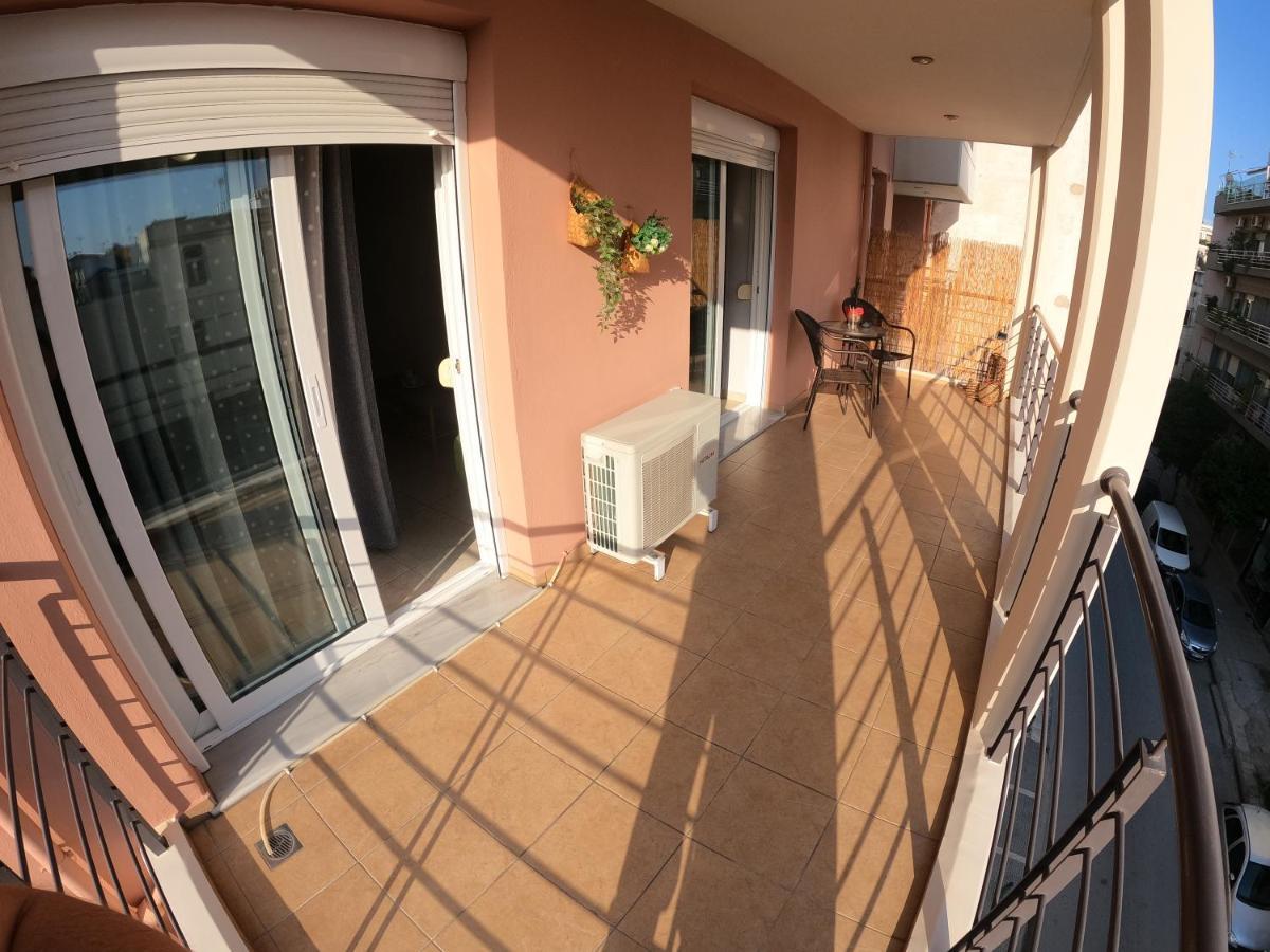 Urban Flat - Central Spot Apartments Volos Luaran gambar