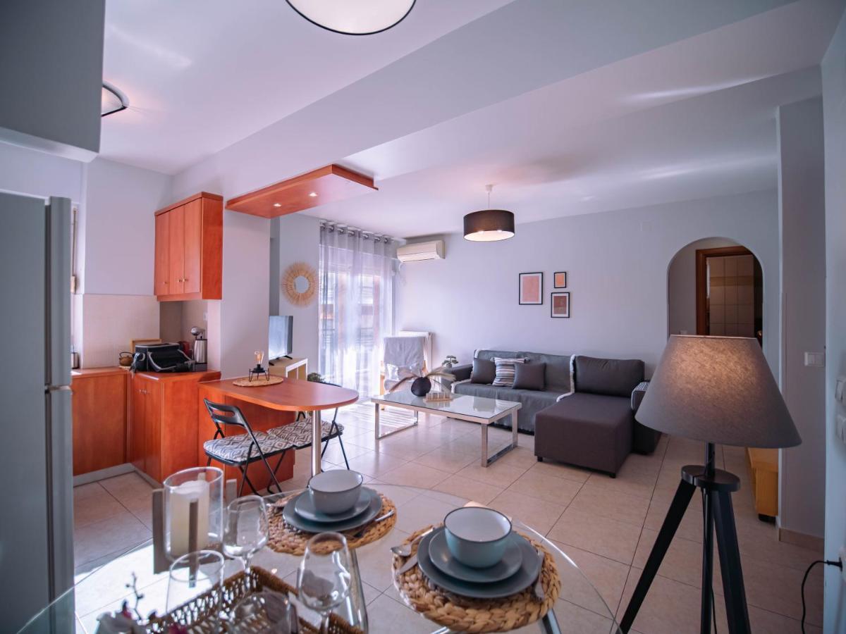 Urban Flat - Central Spot Apartments Volos Luaran gambar
