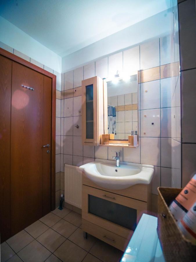 Urban Flat - Central Spot Apartments Volos Luaran gambar