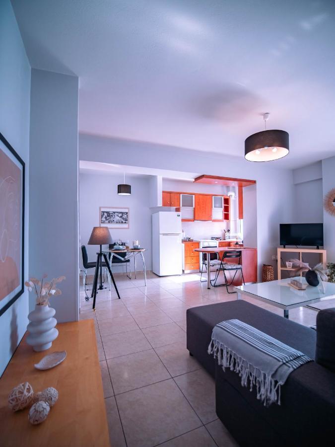 Urban Flat - Central Spot Apartments Volos Luaran gambar