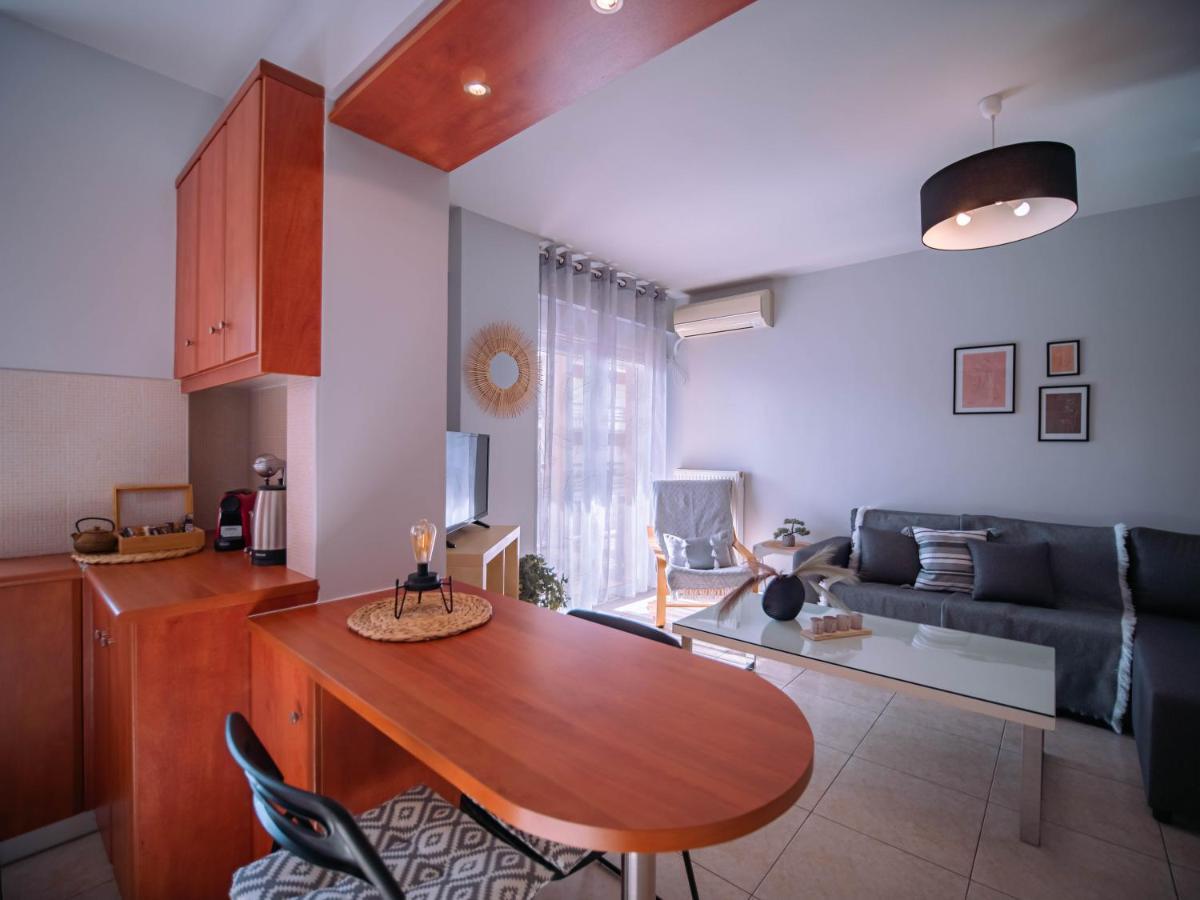Urban Flat - Central Spot Apartments Volos Luaran gambar