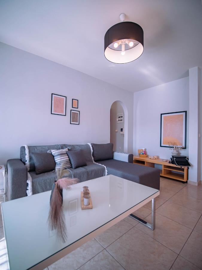 Urban Flat - Central Spot Apartments Volos Luaran gambar