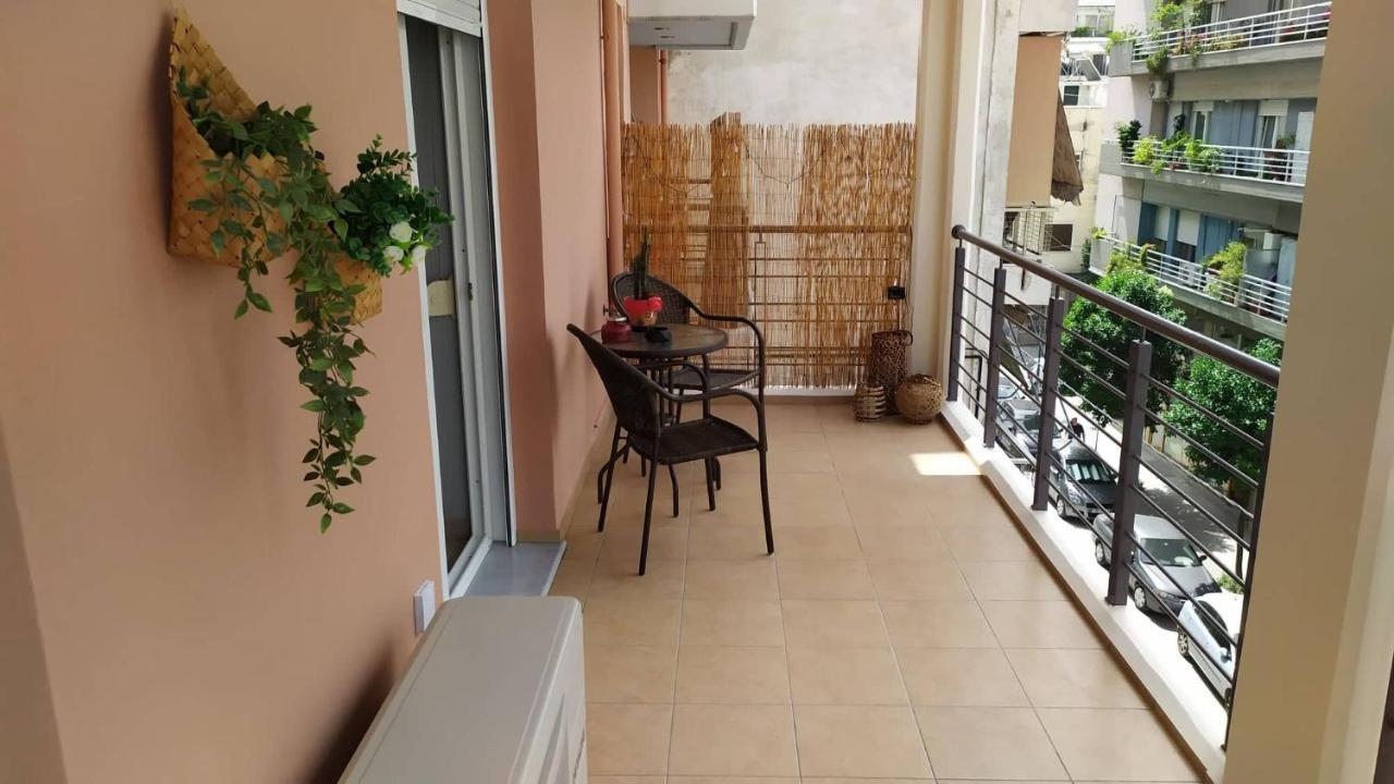 Urban Flat - Central Spot Apartments Volos Luaran gambar